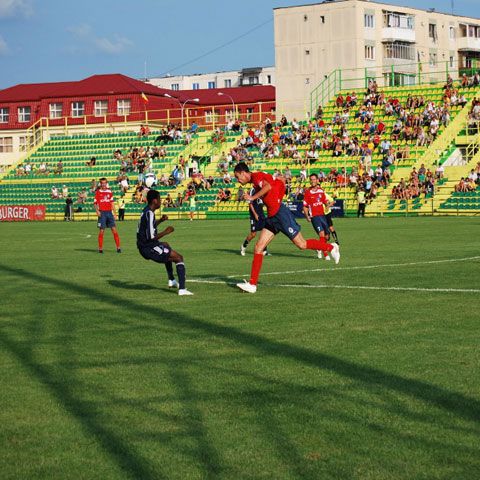 FINAL/ Pandurii Tg.Jiu - Internaţional Curtea de Argeş 2 - 3 