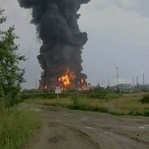 Un incendiu a izbucnit la un rezervor de petrol din Rusia