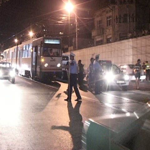 Cinci maşini au fost implicate într-un accident rutier, în Capitală