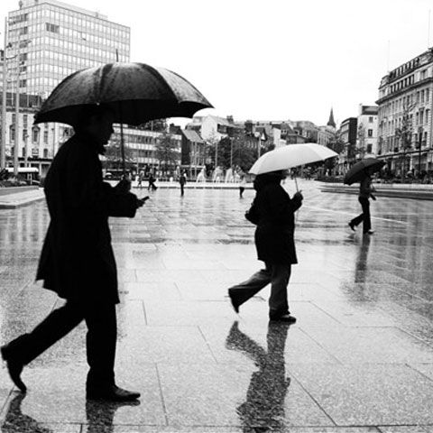 Romania`s Economy Ministry to send home 2,030 employees by year-end