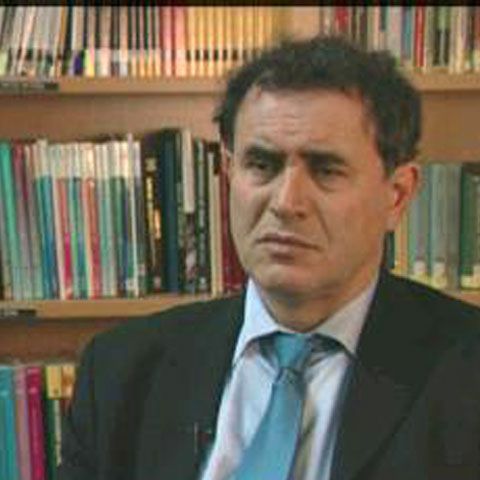 Economia mondială dă semnale de revenire, însă unii economişti se tem deja de o nouă prăbuşire