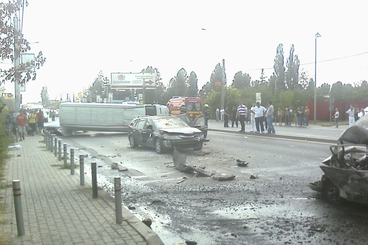Trei persoane au murit în urma unui grav accident petrecut pe DN1, în zona oraşului Otopeni