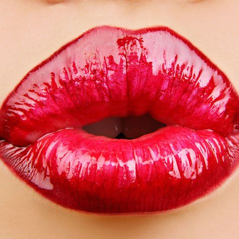 Top 10 cele mai artificiale buze celebre