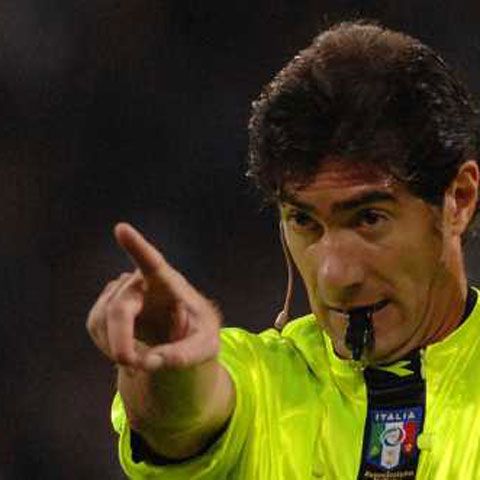 Derby - Italianul Mauro Bergonzi va arbitra meciul Steaua-Dinamo din etapa a 5-a