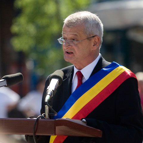 Oprescu vrea management după modelul francez în spitalele din Capitală