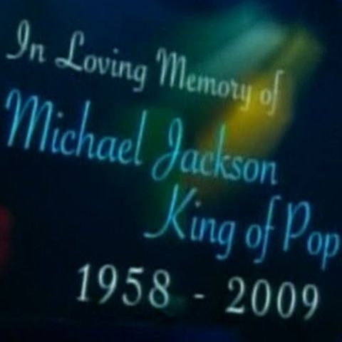 Michael Jackson ar fi împlinit sâmbătă 51 de ani