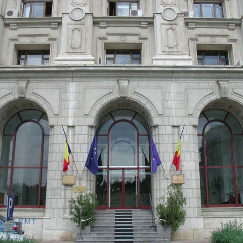 Pogea: Ministerul Justiţiei a primit bani în plus pentru funcţionarea instanţelor, nu pentru sporurile magistraţilor