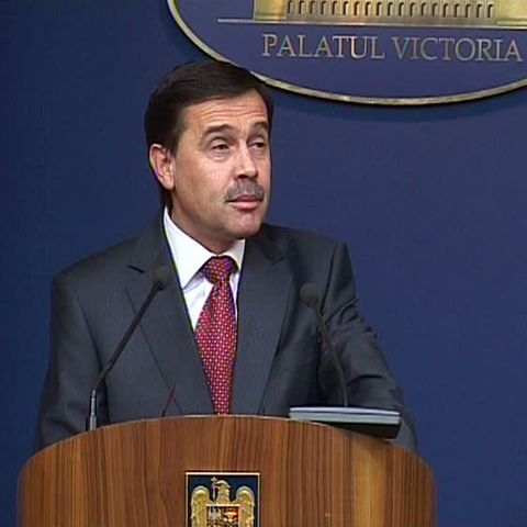 Premierul Boc a discutat cu membrii Cabinetului detaliile legii unice de salarizare