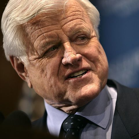 America şi-a luat rămas bun de la ultimul dintre fraţii Kennedy