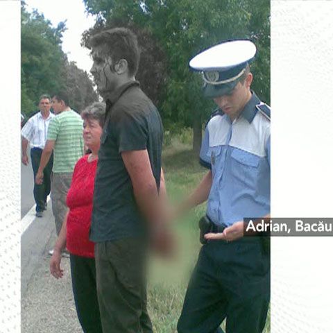 Un bărbat şi-a înjunghiat mortal fetiţa de 3 ani fiind convins că era posedată de diavol
