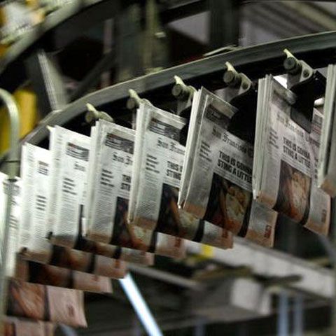 Cât pierde un ziar atunci când concediază un jurnalist