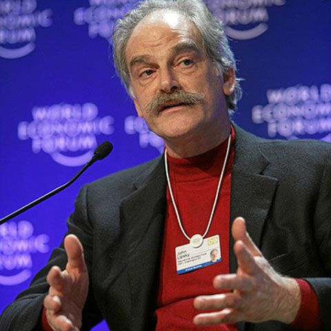 FMI consideră că economia mondială nu va creşte în 2010 decât dacă măsurile anti-criză vor continua