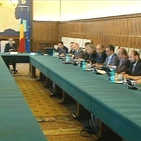 Guvernul discută astăzi cu sindicatele despre legea unică a salarizării