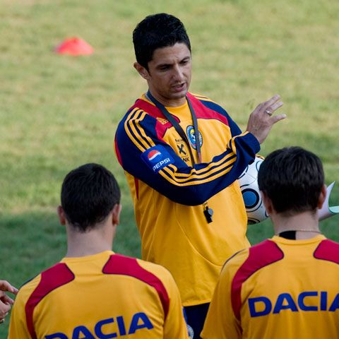 Cristi Borcea: \"Răzvan Lucescu are patru fini şi toţi sunt la naţională!\"