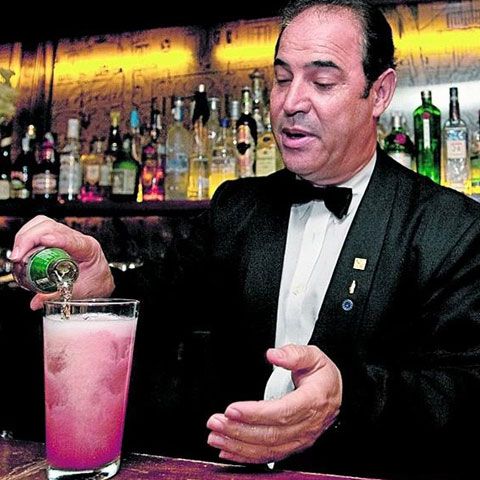 Cigrinski, făcut cocktail la Barcelona