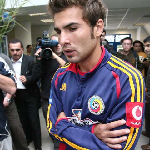 Mutu: "Nu am bani să plătesc amenda! Nici dacă nu cheltuiam nimic în toată cariera nu strângeam banii necesari!"