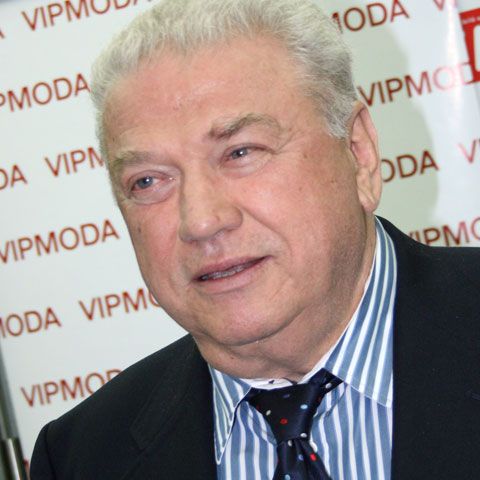 Ioan Talpeş şi-a anunţat candidatura, ca independent, la alegerile prezidenţiale