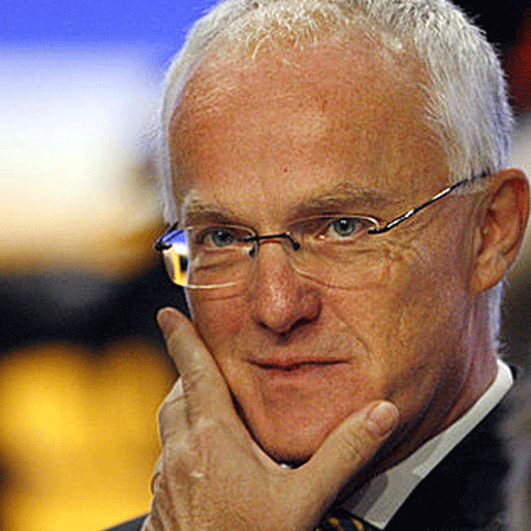 Politicianul german Jurgen Ruttgers se scuză şi spune că nu a dorit să-i jignească pe români