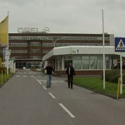 Suddeutsche Zeitung: General Motors va anunţa că păstrează marca Opel 