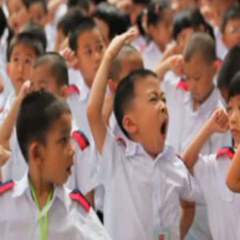 Copiii chinezi visează să devină oficiali corupţi!