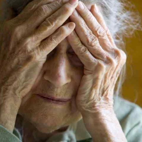 Studiu: Au fost identificaţi trei noi factori de predispoziţie genetică pentru Alzheimer