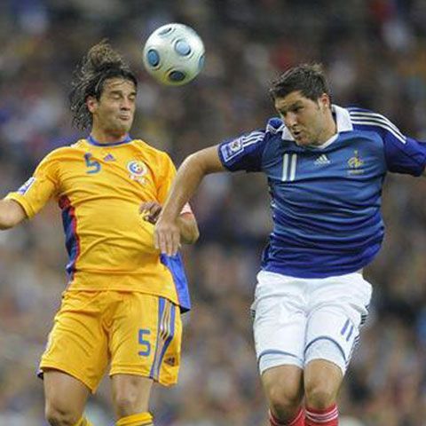 Aproape calificată la CM, Serbia mulţumeşte României pentru remiza din Franţa