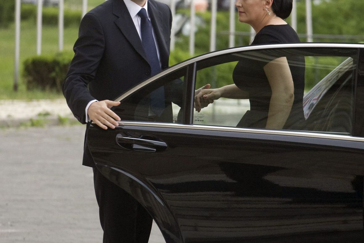 Ionuţ Lupescu: Impasul financiar i-a făcut pe patroni să devină agresivi cu Răzvan