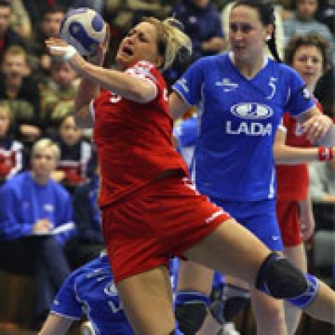 Handbal: Oltchim-Oţelul Galaţi 37-24, în prima etapă a Ligii Naţionale feminine