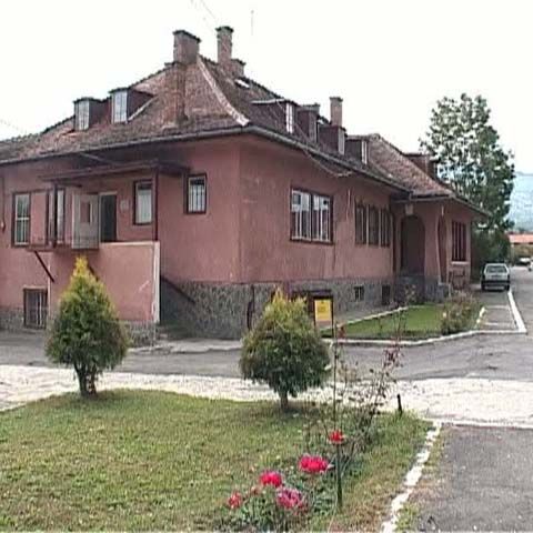Una dintre clădirile spitalului din Cisnădie a fost retrocedată