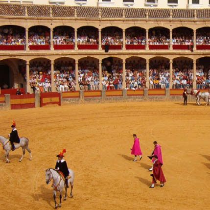 VIDEO / Corida cu mingea de fotbal