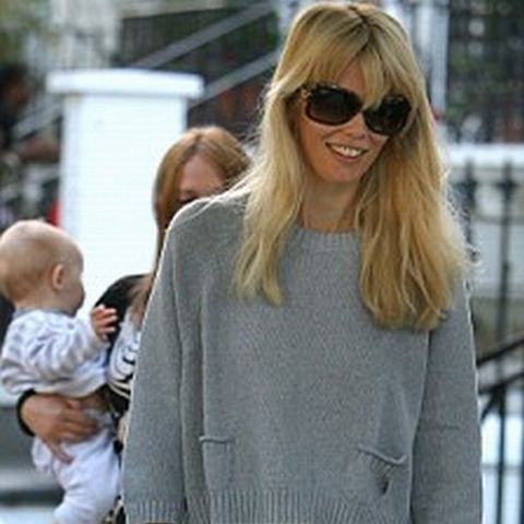 Mămicile celebre şi sexy îşi duc copiii la şcoală - VEZI GALERIE FOTO