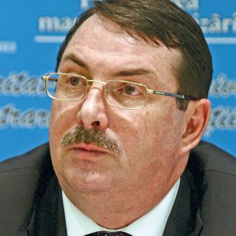 Traian Băsescu a cerut declanşarea procedurilor legale pentru urmărirea penală a lui Ovidiu Tiberiu Muşetescu