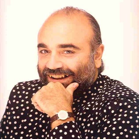 Demis Roussos revine la Bucureşti
