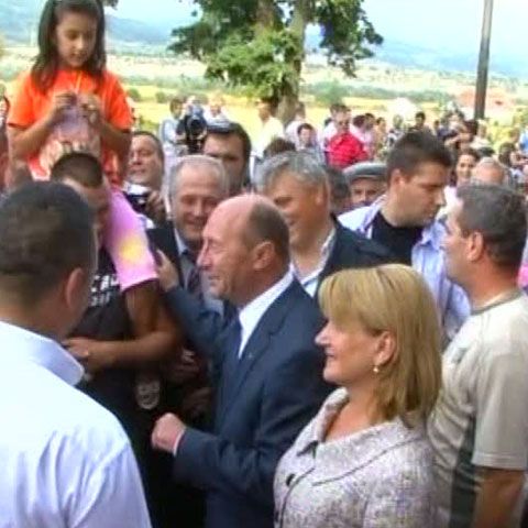 Preşedintele Traian Băsescu a participat la Ţebea la manifestările dedicate lui Avram Iancu