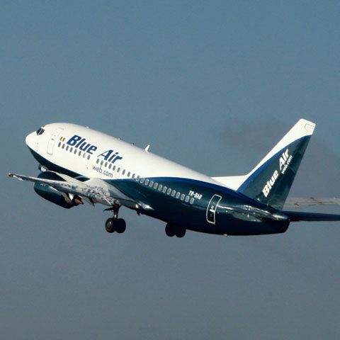 Pasagerii unei curse Paris - Bucureşti au fost blocaţi pe aeroportul Beauvais