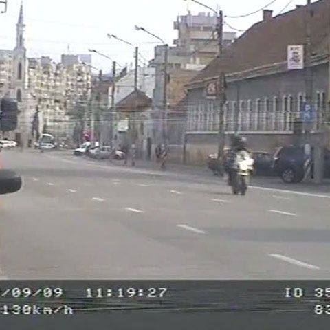Motociclist băut, surprins de radar cu 145 km/h pe o stradă din Cluj-Napoca. VEZI VIDEO
