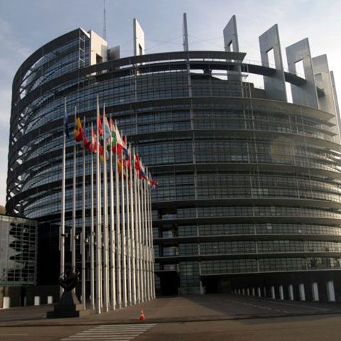 Parlamentul român, unul dintre cele mai inactive faţă de propunerile legislative ale CE