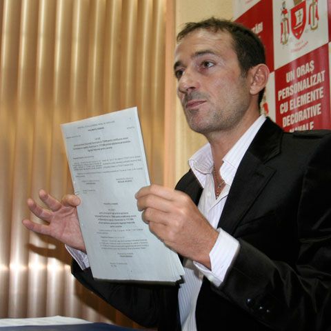 Radu Mazăre la deschiderea anului şcolar: Dacă nu învăţam, ajungeam "nătărău"