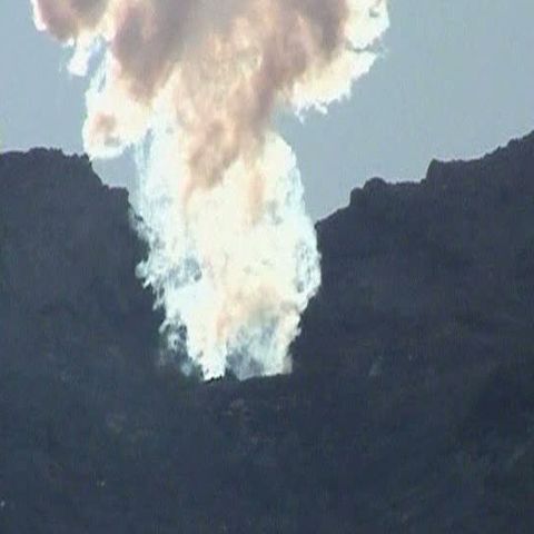 Natura îşi face de cap: şase vulcani erup simultan în Kamceatka - VEZI IMAGINI SPECTACULOASE