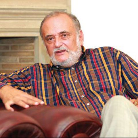 Patriciu a cumpărat pachetul majoritar de acţiuni al Băncii Populare din Georgia