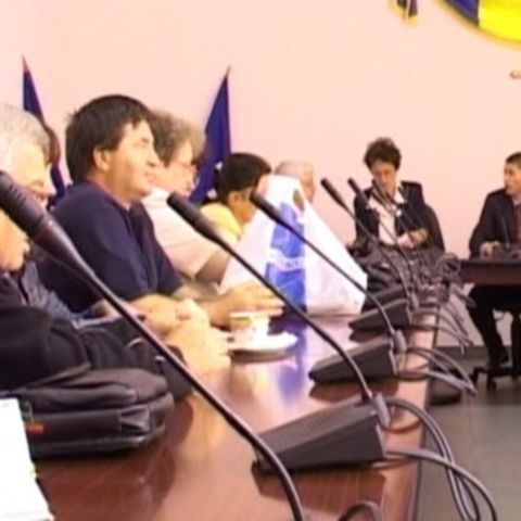 Directorii din învăţământ, care ocupă posturile fără concurs, verificaţi de Ministerul Educaţiei
