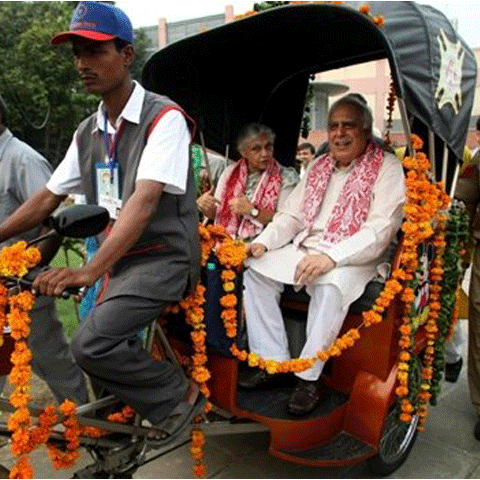 India va aplica obiective proprii de reducere a emisiilor de CO2, dar nu va ceda cererilor externe