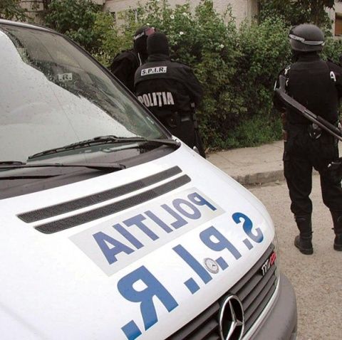 Conflict armat între două familii din localitatea Stâlpu, Giurgiu. VEZI VIDEO 