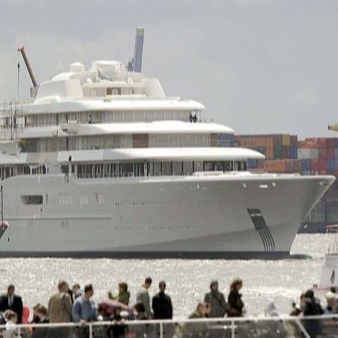 Abramovici şi-a montat pe iaht un scut împotriva paparazzilor 