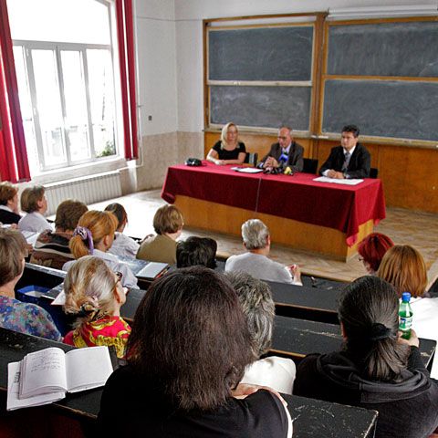 Alte şapte cazuri de gripă porcină în România, bilanţul total a ajuns la 333