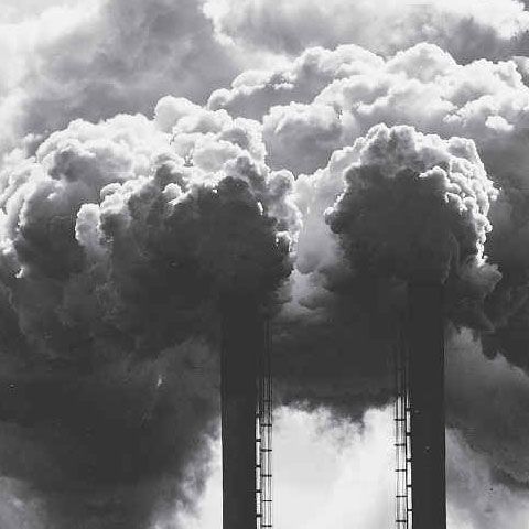 Emisiile de gaze cu efect de seră au scăzut anul trecut, ca urmare a recesiunii