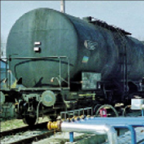 Un tren încărcat cu produse petroliere a deraiat la Boju, în judeţul Cluj - VEZI VIDEO