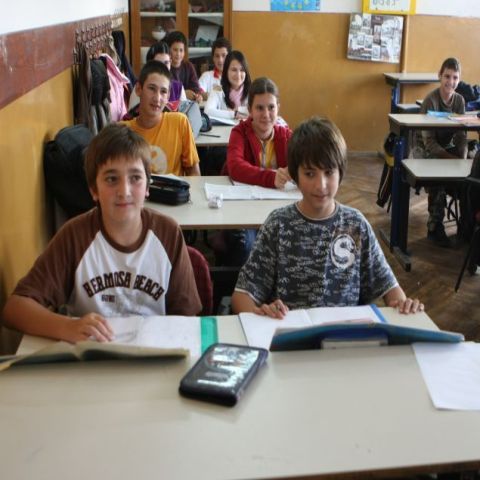 1.000 de elevi din Vaslui renunţă la şcoală, în fiecare an