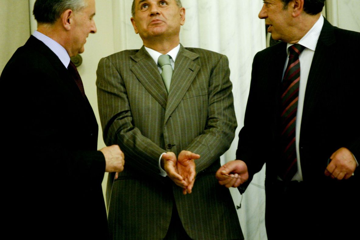 George Copos ar da Rapidul pe un leu!