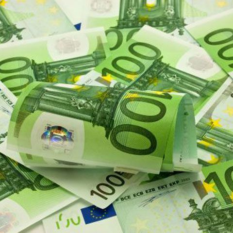 Analiză MONEY.ro: Câţi bani ar face statul din prostituţie